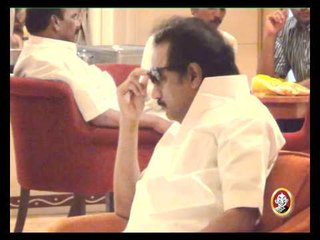 M K Stalin with New coolers  Ananda Vikatan