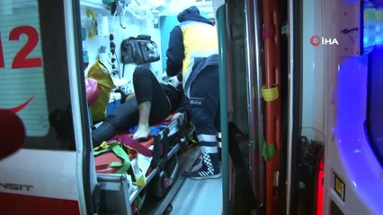 Ankara’da 2 araç kafa kafaya çarpıştı: 1’i ağır 5 yaralı