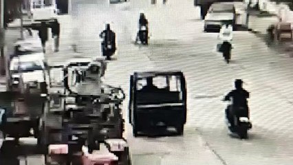 शाजापुर: सब्जी मण्डी कमिशन एजेंट से 4 लाख की लुट की कोशिश का CCTV विडियो वायरल
