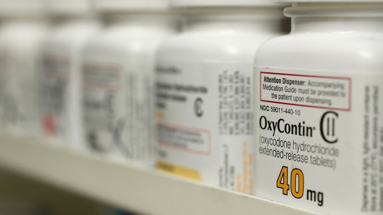 Purdue Pharma to pay $8.3bn, plead guilty to settle opioid probes