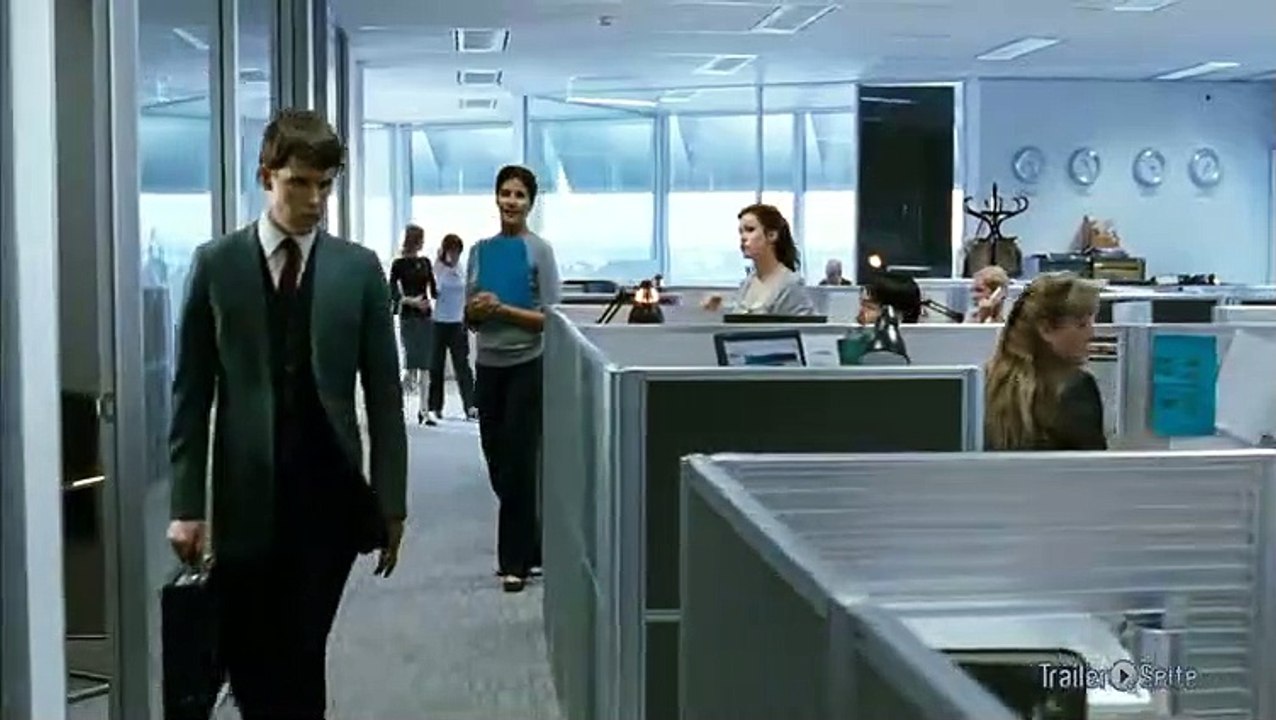 Griff The Invisible Trailer (2011)