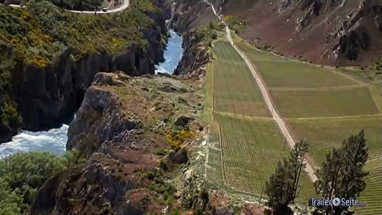 Bride Flight Trailer (2011)