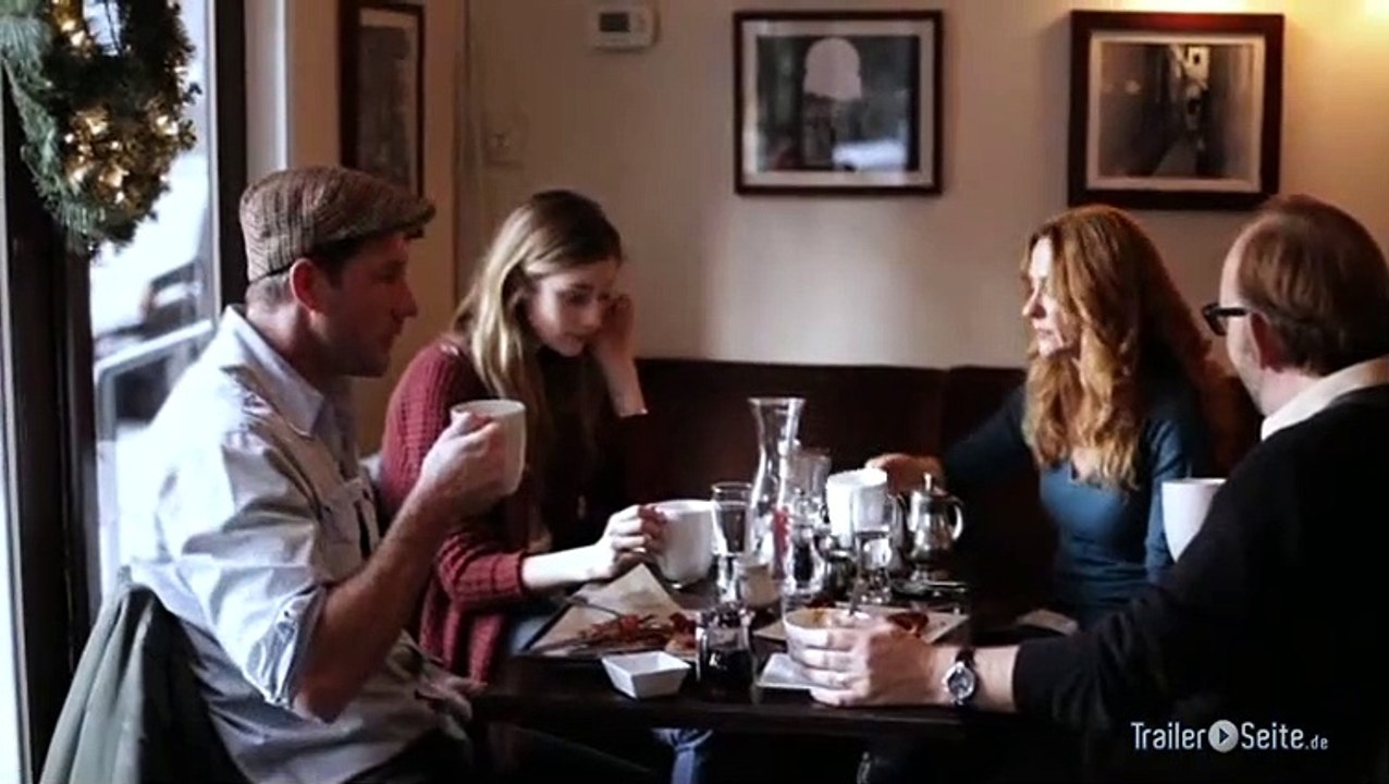 Newlyweds Trailer (2011)