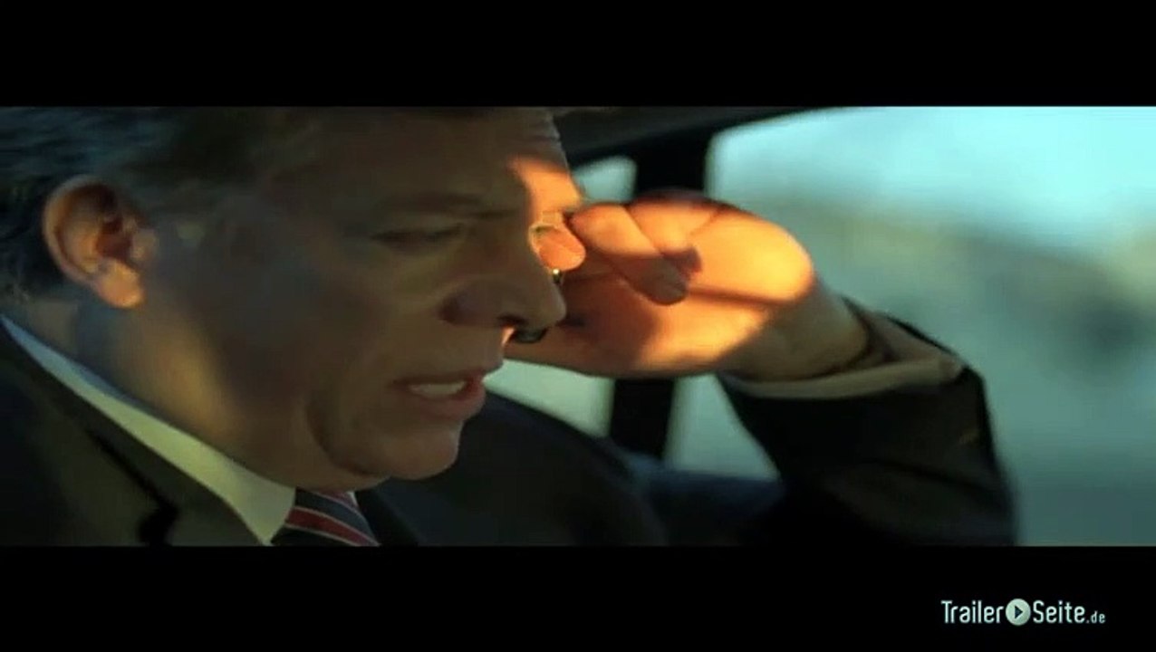 Cat Run Trailer (2012)