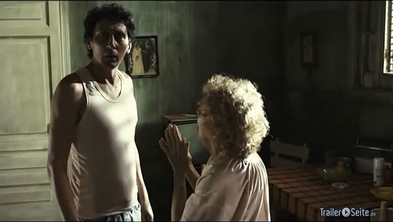 Ausschnitt aus juan of the dead: ein wunder