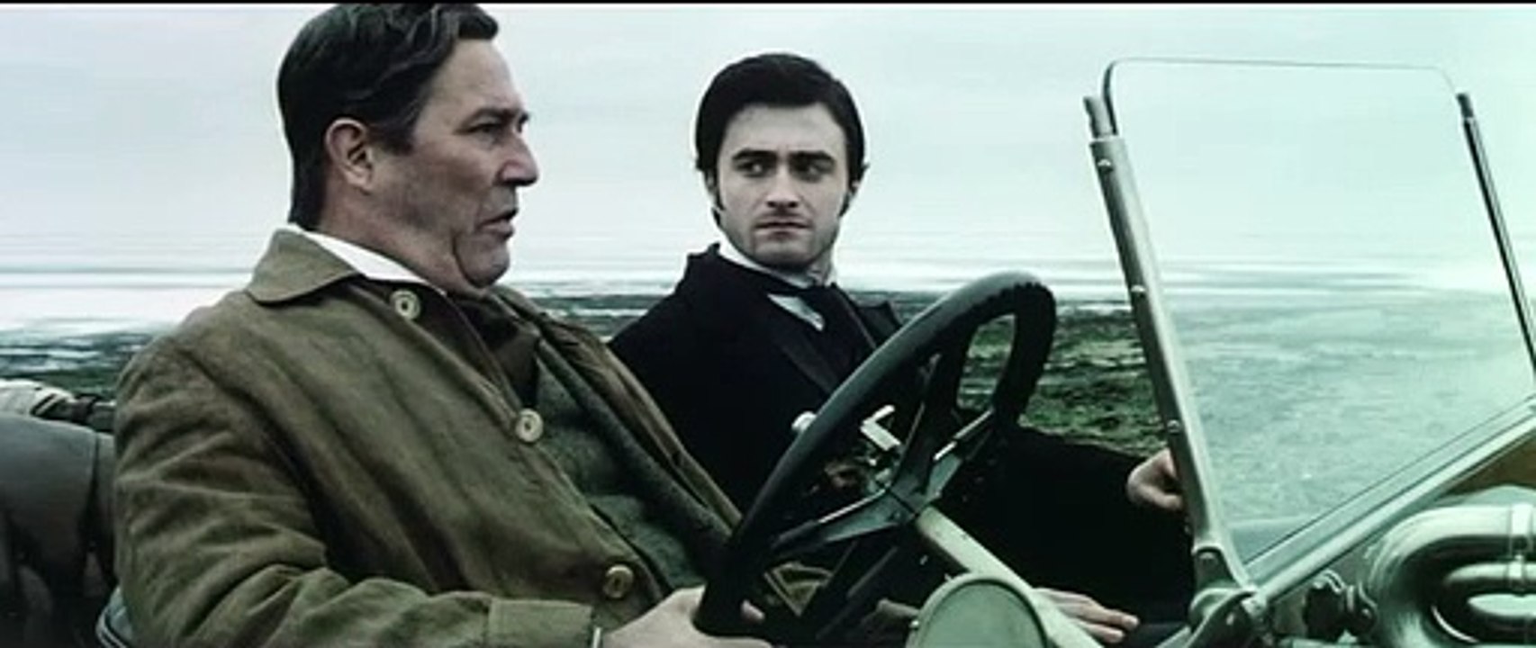 Ausschnitt aus Die Frau In Schwarz: Ankunft am Haus