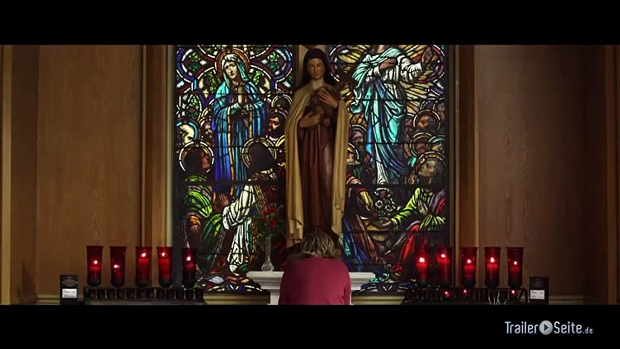 The Perfect Family Trailer (2012)