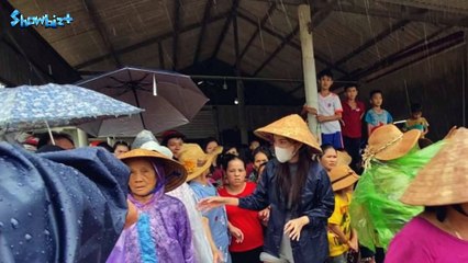 Tiểu sử ca sĩ Thủy Tiên - Tiết lộ về số tiền khủng làm từ thiện