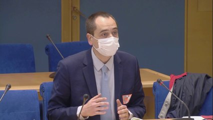 Vaccin contre le Covid-19: "Il est très difficile de faire une prédiction" selon Stéphane Vignot