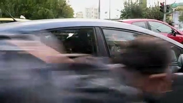 Grécia ordena prisão de nazistas