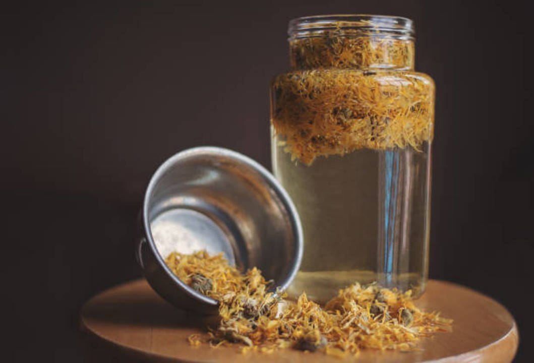 Is Witch Hazel Good or Bad for Your Skin? Here's What Dermatologists Say About This Controversial Ingredient