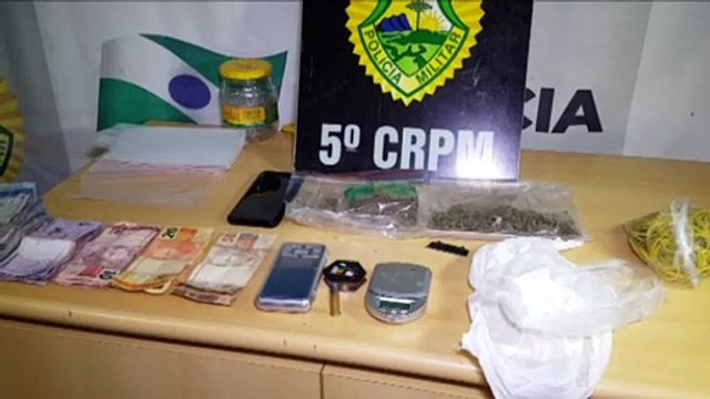 Jovens são detidos com maconha, cocaína e dinheiro no Bairro Canadá
