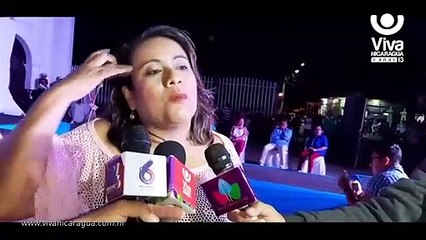 Familias de San Marcos disfrutan una sofisticada pasarela de moda