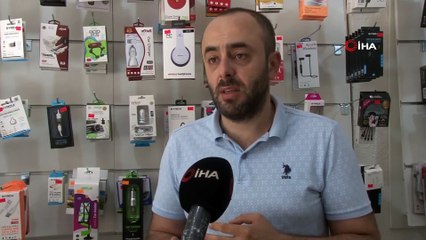 Telefon Alımı ve Telefon İsrafı Milli Serveti Tüketiyor