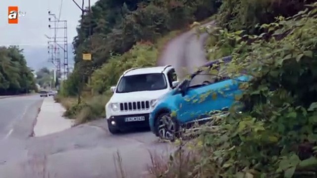 Hazan ve Ferhat’ın ilk karşılaşması! - Sen Anlat Karadeniz 55.Bölüm