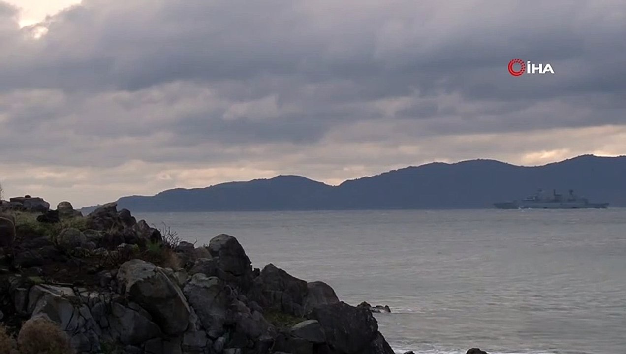 NATO'ya Bağlı Alman Savaş Gemisi Boğaz Sularında