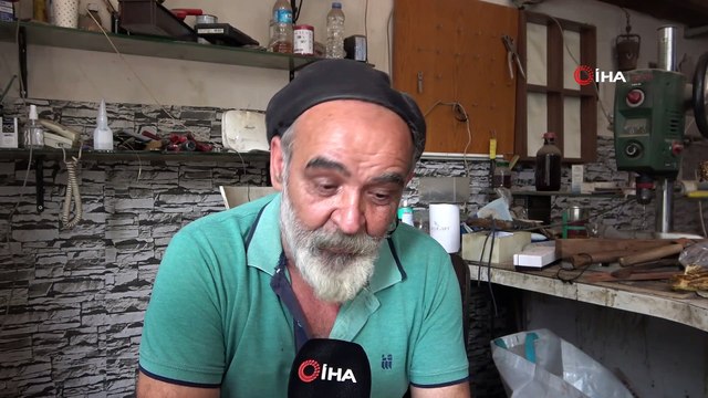Bıçaklar ve savaş aletleri bu ustanın elinde sanat eserine dönüşüyor