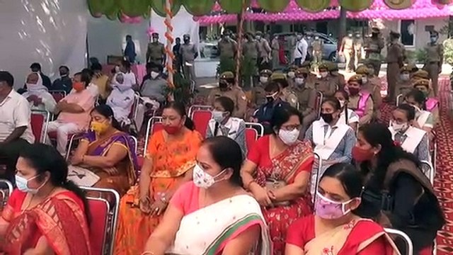 मुख्यमंत्री ने ऑनलाइन किया महिला हेल्प डेस्क का उद्घाटन