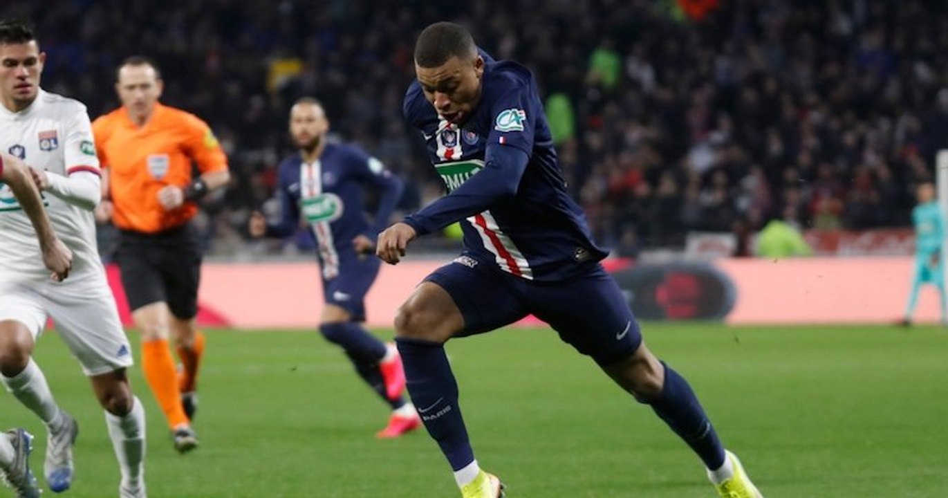 Kylian Mbappé rend hommage au petit Lucas, un jeune supporter du PSG décédé d'un cancer