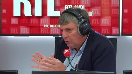 Coronavirus : "il faut protéger un peu son esprit", soutient le Pr Lejoyeux