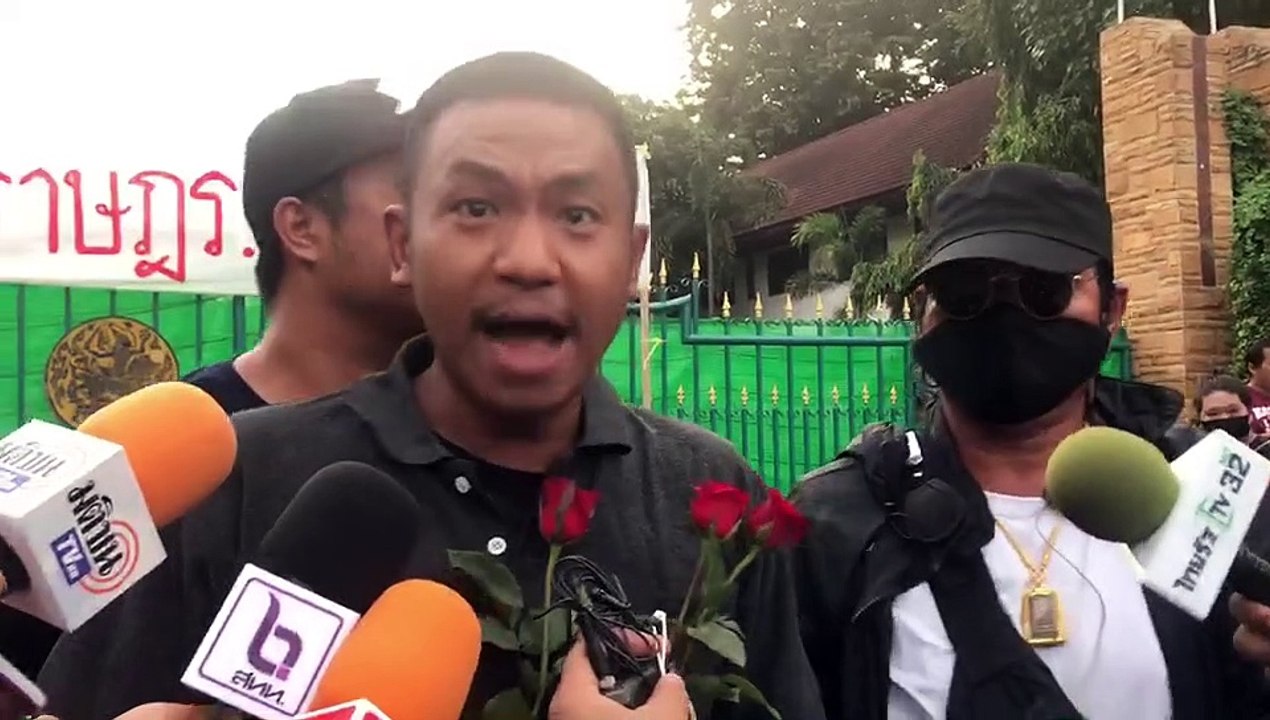ไผ่ ดาวดิน ลั่น นายกฯ ต้องลาออกสถานเดียว