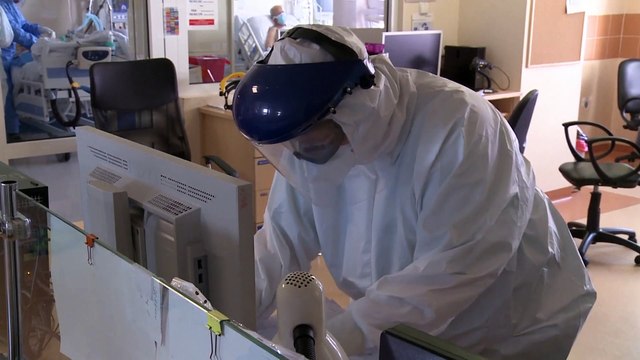 В Польше число случаев заражений коронавирусом за сутки превысило 13 тысяч