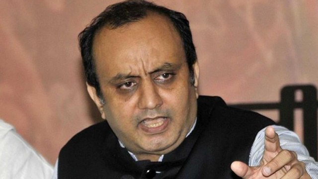 What Sudhanshu Trivedi said on Mufti's Kashmir flag remark?