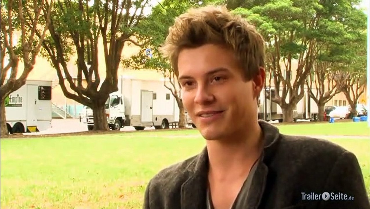 Xavier Samuel Interview zu Die Trauzeugen