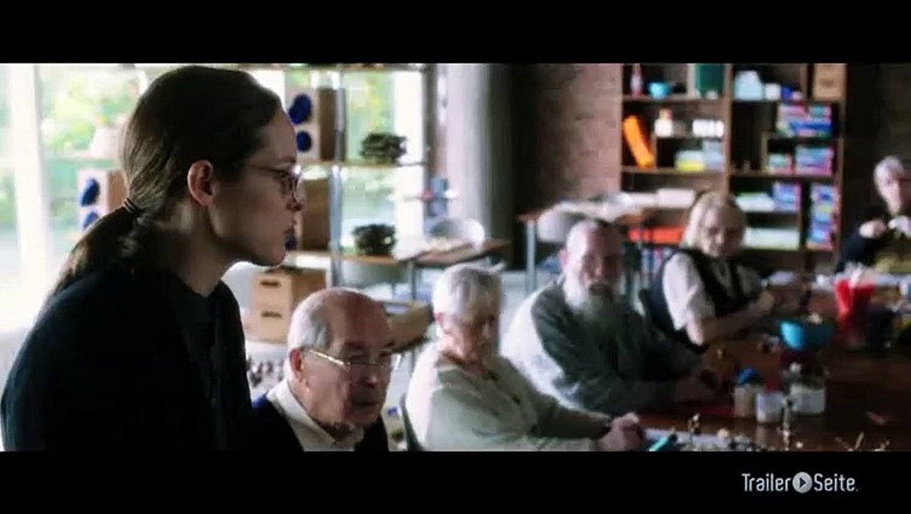 Ausschnitt aus Sein Letztes Rennen: Bastelstunde