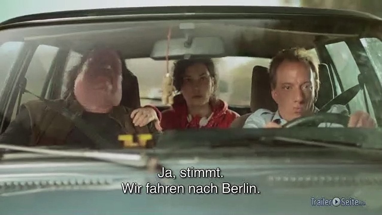 Ausschnitt aus Puppe Icke Und Der Dicke: Bombers Auto