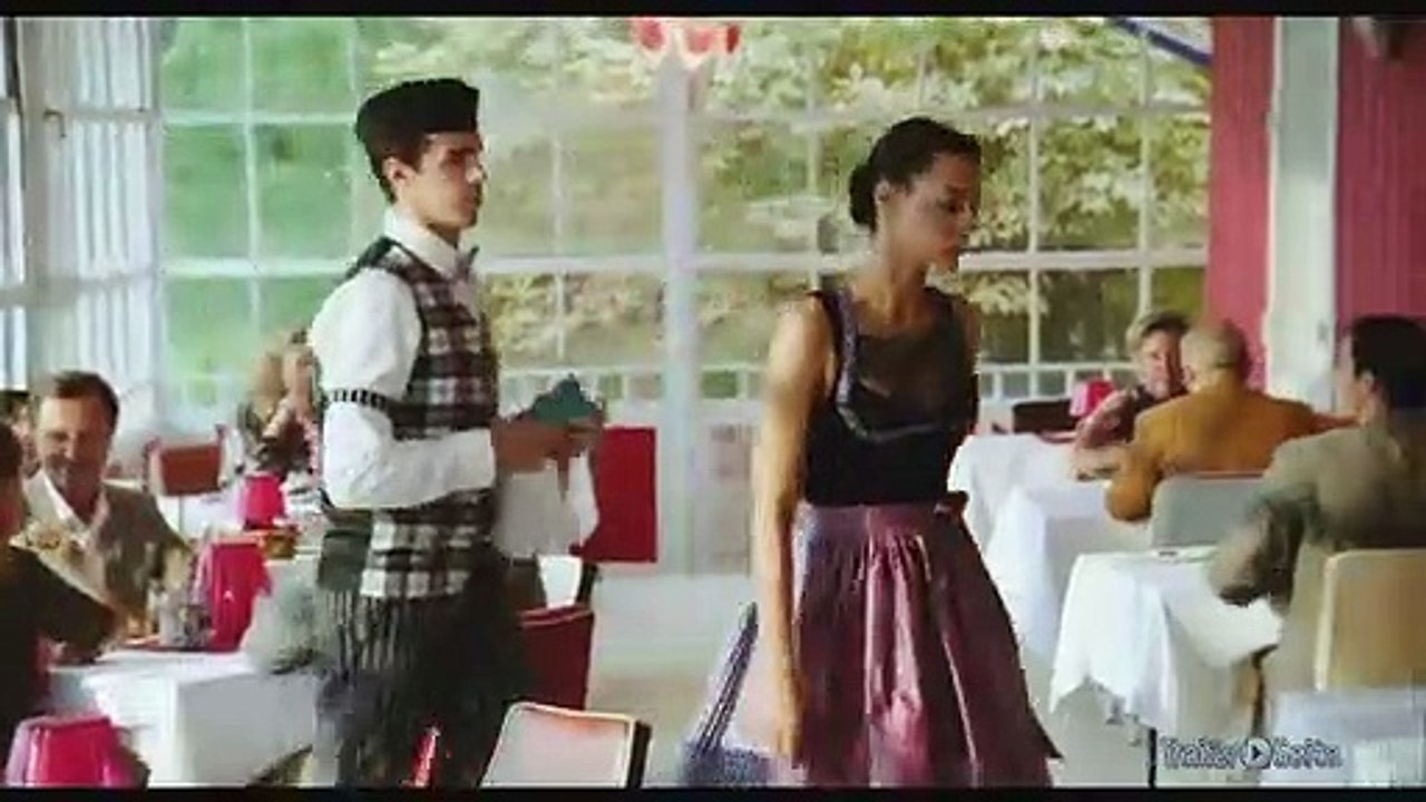 Ausschnitt aus Im Weissen Rössl: Verkauf vom Hotel