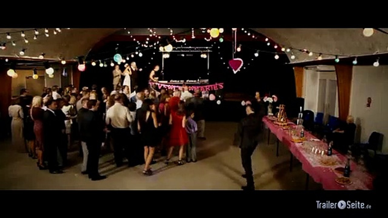 Ausschnitt aus Der Tag Wird Kommen: Hochzeitscrasher