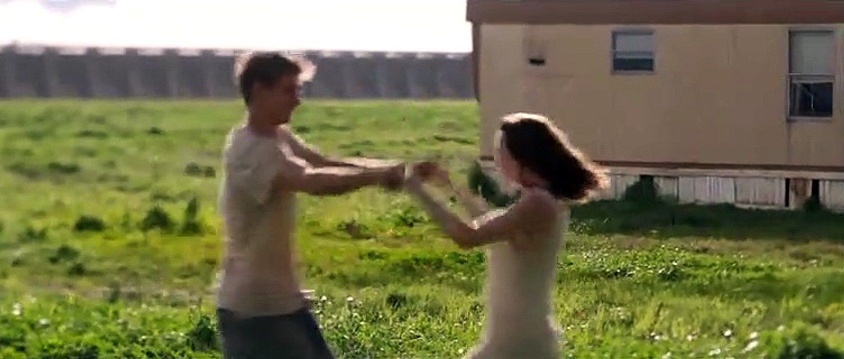 Ausschnitt aus Seelen: Küssen im Regen