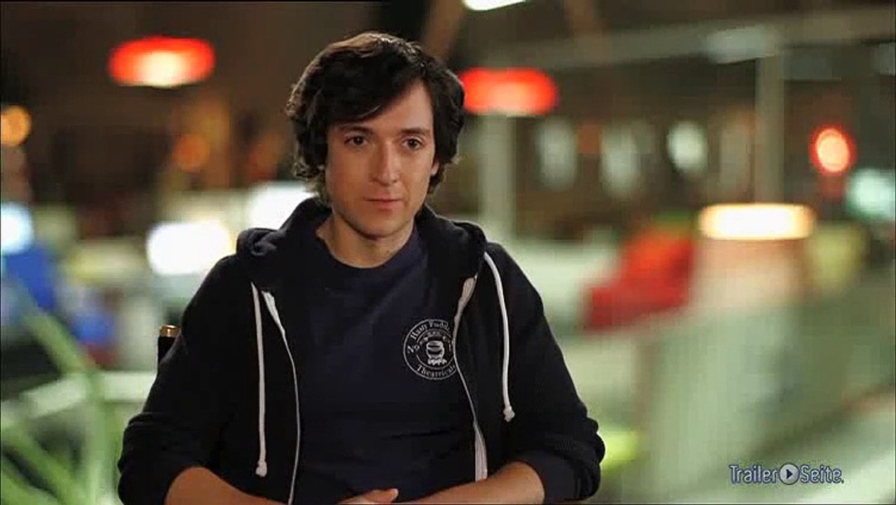Josh Brener Interview zu Prakticom