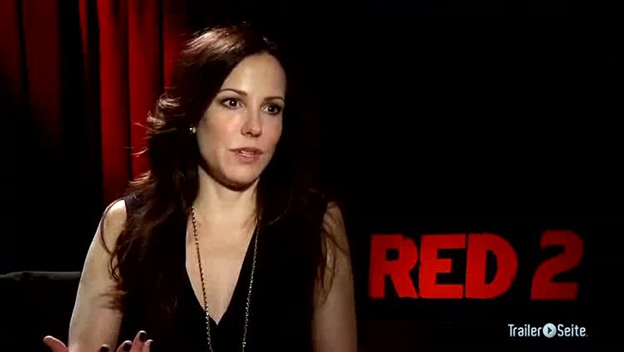 Mary-Louise Parker Interview zu R.E.D. 2