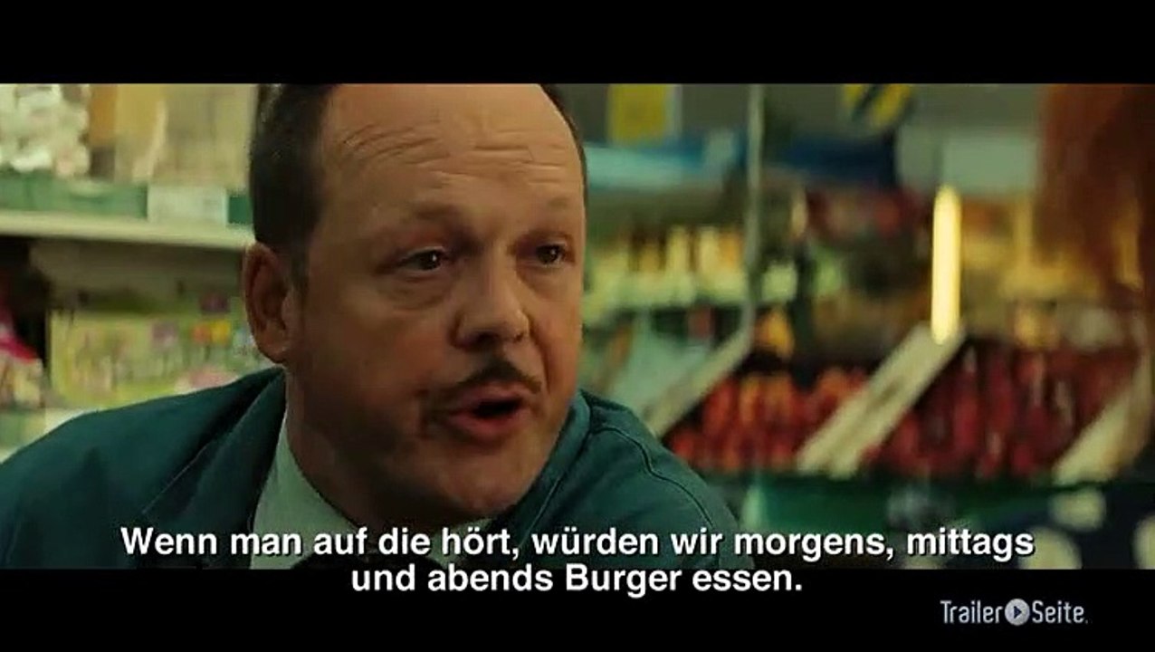 Ausschnitt aus Malavita: Maggie Kauft Ein