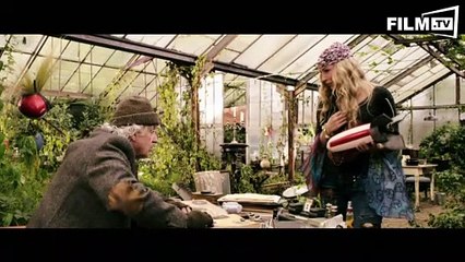 V8 - Die Rache Der Nitros - Trailer - Filmkritik (2015) - Clip 5