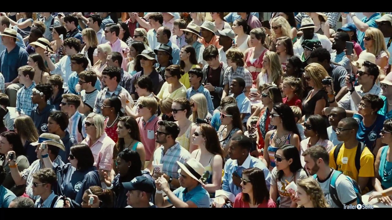 Jurassic World 3D Trailer (2015) 2