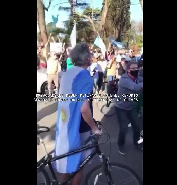 12O Masiva marcha antigubernamental en Argentina