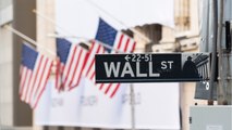 US Stocks Waver, Dwindling Stimulus Chances