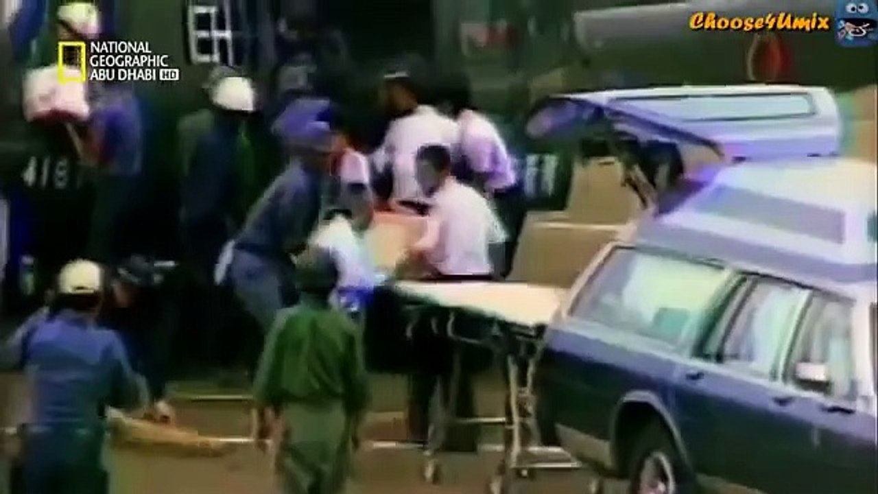 اصطدام طائرة بقمم جبلية - رعب فوق مدينة طوكيو