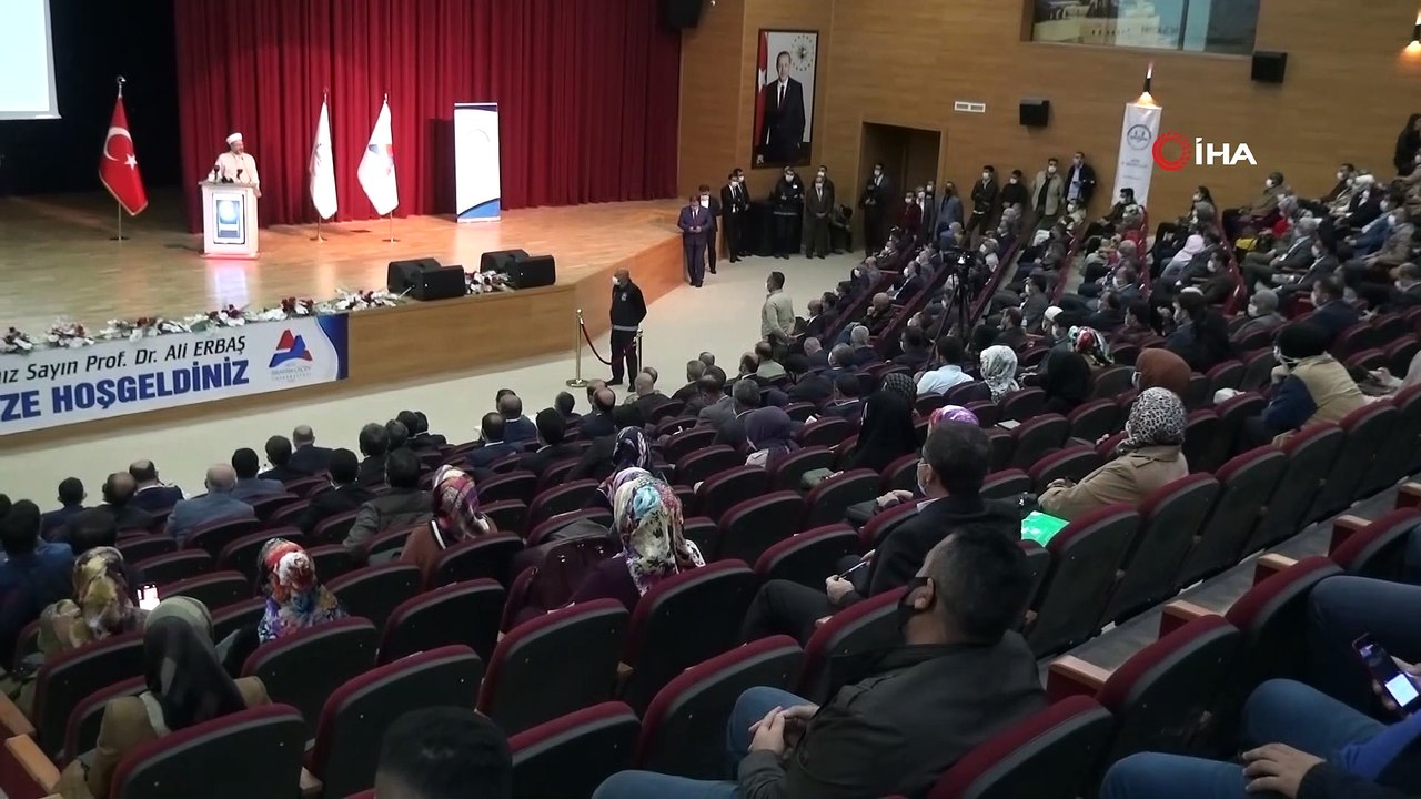 Diyanet İşleri Başkanı Erbaş, Ağrı’da akademisyenlere ve medrese hocalarına seslendi