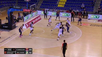 Sergi Martinez stars in 'El Clasico'