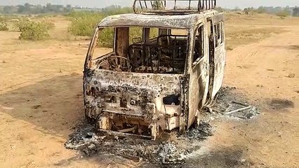 मैजिक में आग लगने से हादसा