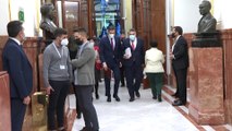 Sánchez convoca un Consejo de Ministros extraordinario para abordar el estado de alarma