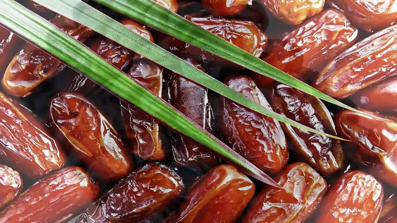 Hazrat Muhammad S.A.W Ka Mojza | Maulana Tariq Jameel | Bayan Ramadan | Ramadan Kareem | Islamic R 720 x 1280