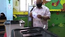 المصريون يدلون بأصواتهم في أولى مراحل انتخابات مجلس النواب