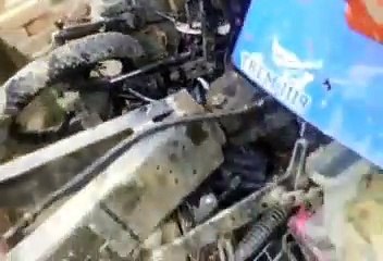 ट्रक और बाइक की टक्कर बाइक सवार हुआ घायल