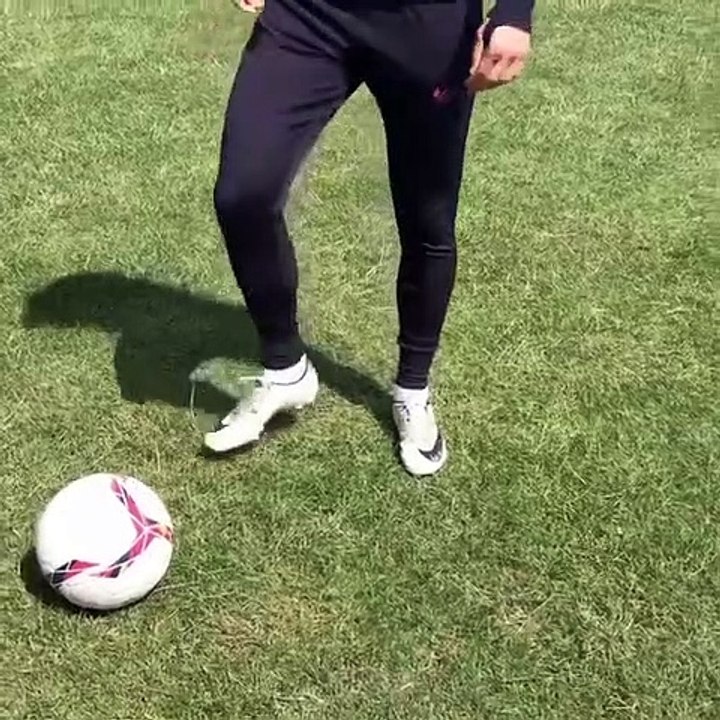 Dribling sa obe noge-1 deo