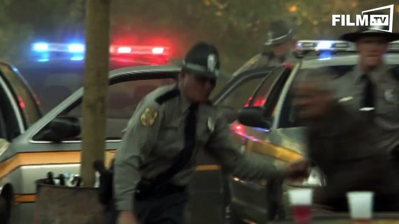 Hemlock Grove - Das Monster In Dir - Trailer - Serienkritik (2015) - Exkl. Clip